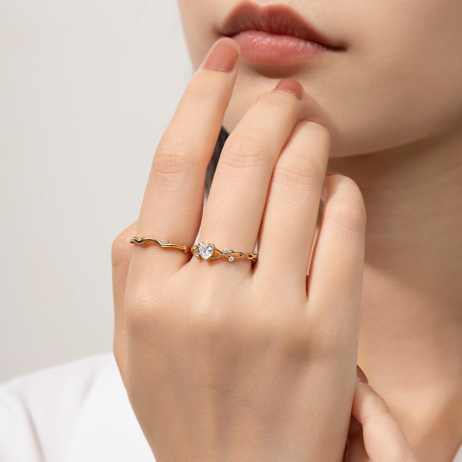 Buy Delicate Gold Pearl Ring - Joyalukkas
