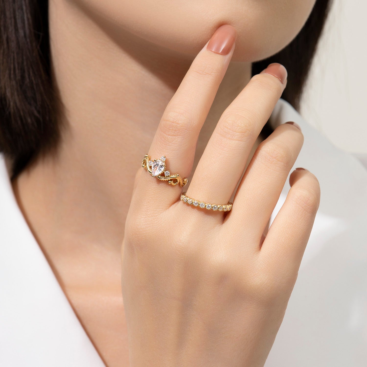 Victorian Lace Pear Cut Moissanite Engagement Ring Set