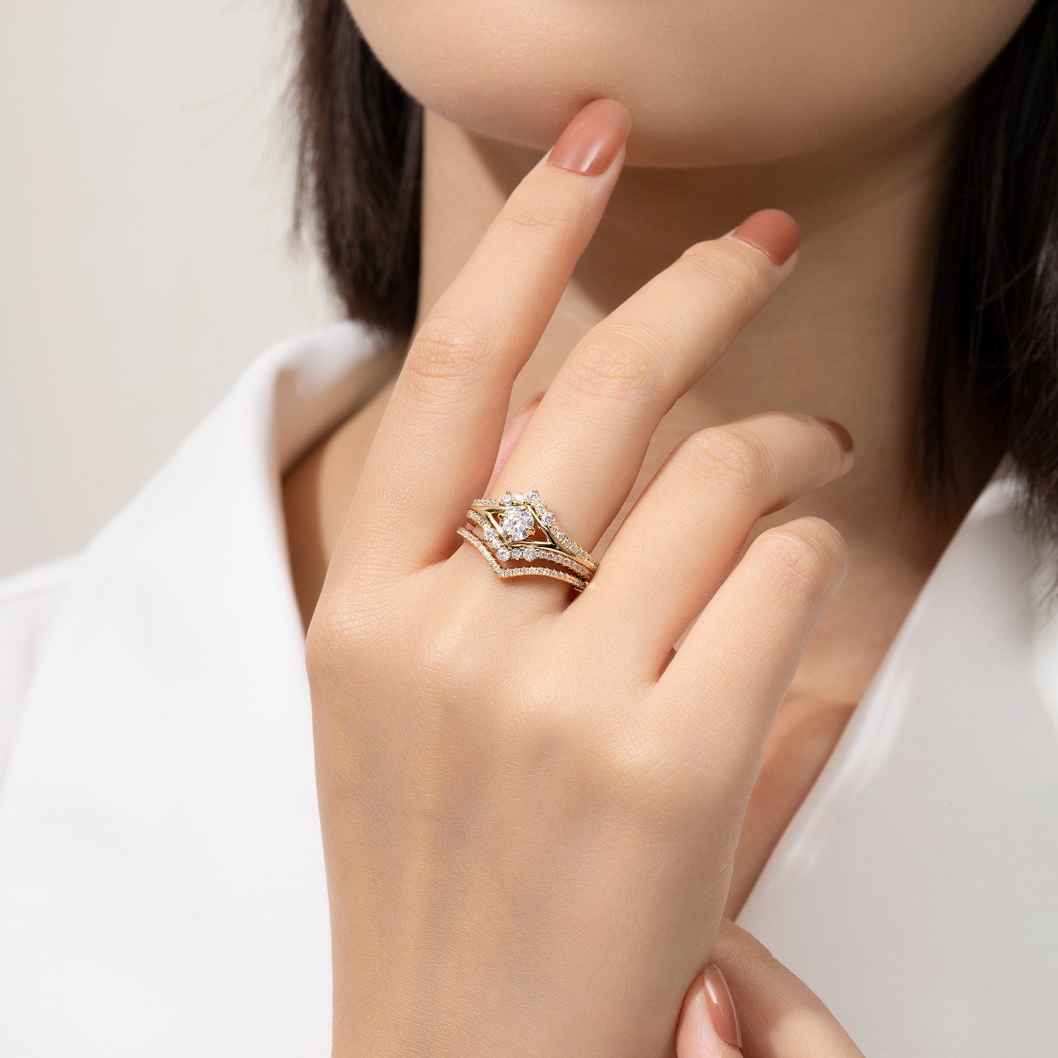 Bague de fiançailles et alliance Dissoo® en moissanite ronde sertie pavé fendu, serties en V