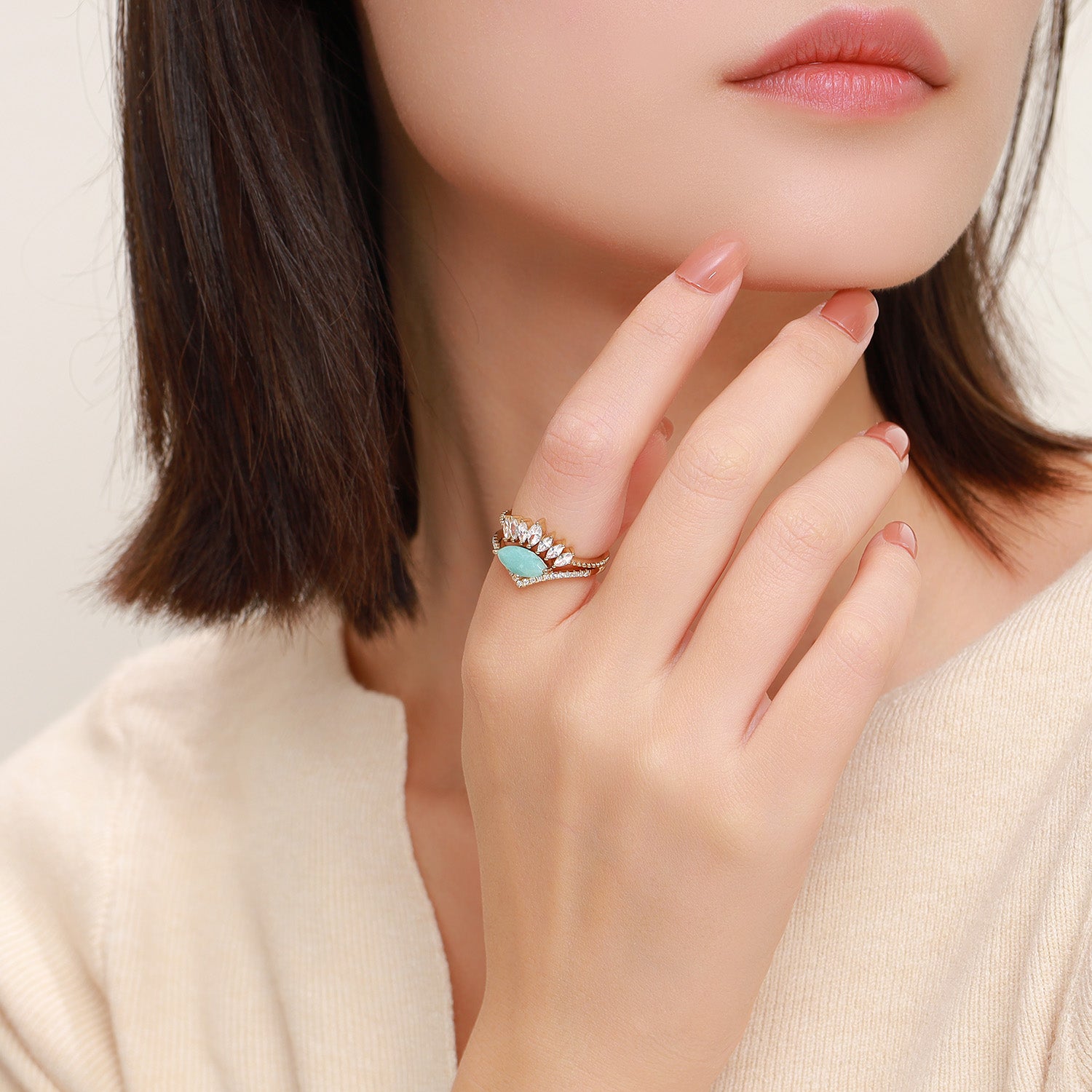 Dissoo® Ovaler Amazonit-Verlobungsring mit gebogenem Pavé-Schliff, geschwungenem Marquise-Akzent und Pavé-Ehering