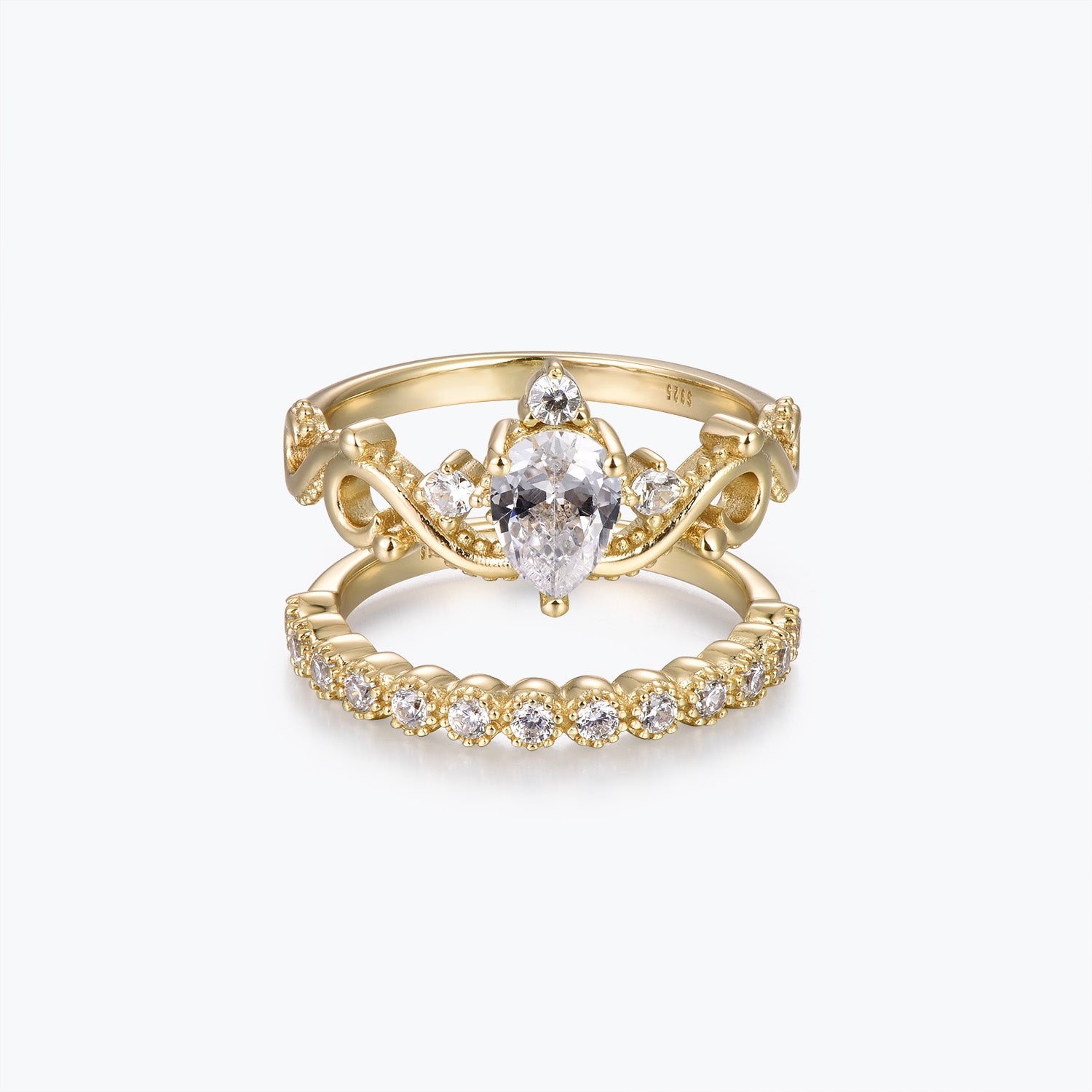 Victorian Lace Pear Cut Moissanite Engagement Ring Set