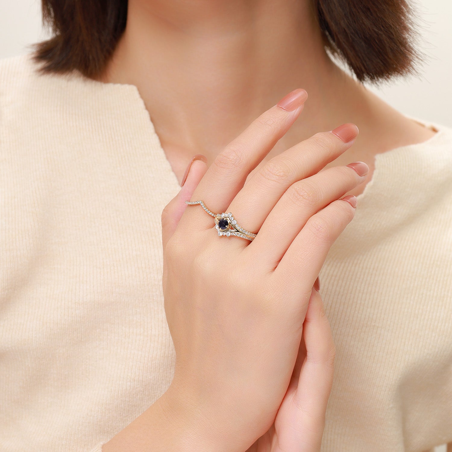 Dissoo® Round Blue Goldstone Split Pavé Engagement Ring and V Shaped Moissanite Wedding Ring