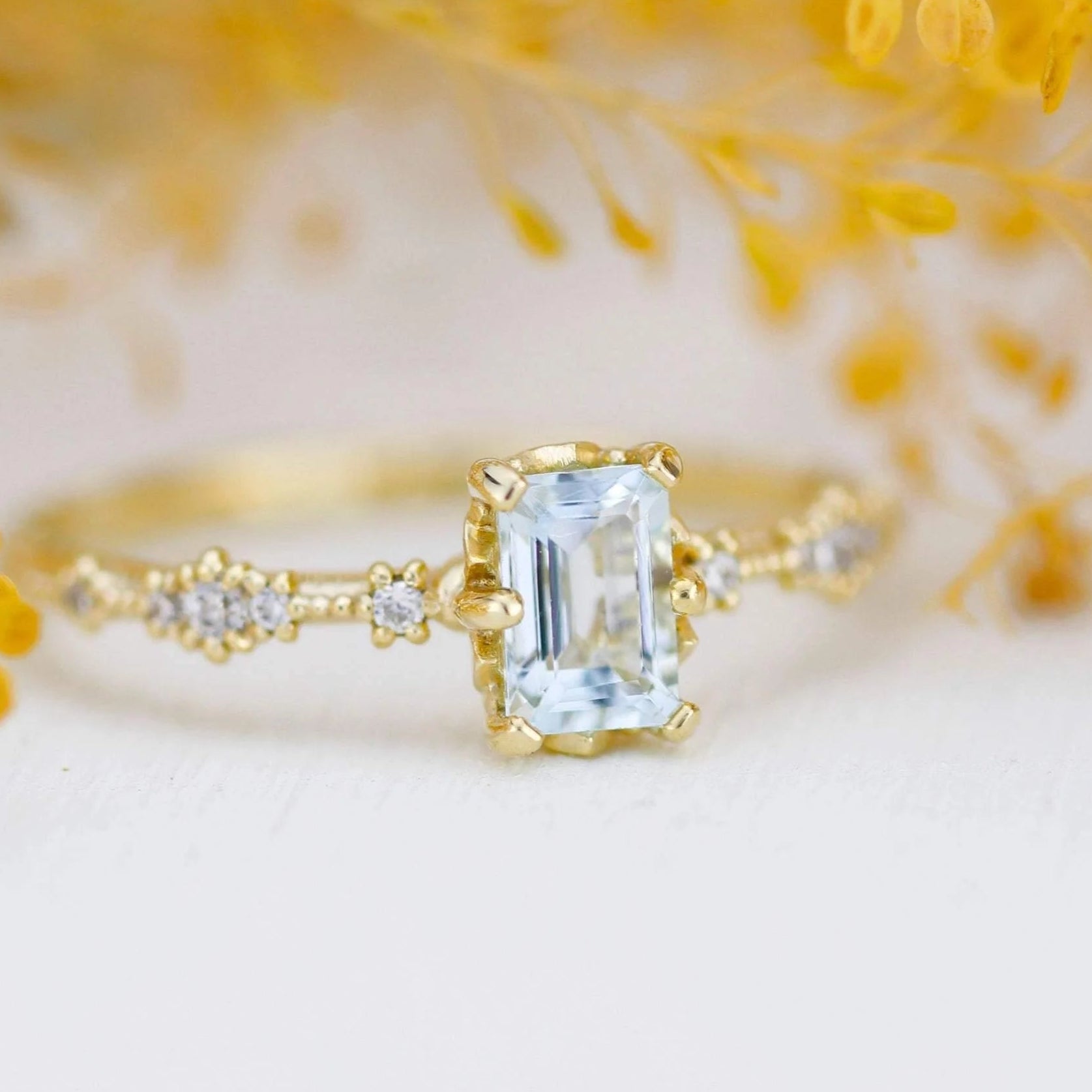 Bague Natalia en topaze taille émeraude