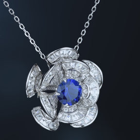 Dissoo® Blue & White Pinwheel Floral Cluster Cocktail Necklace