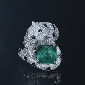 Dissoo® French Pave Panther Emeralds Ring