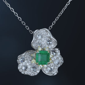 Dissoo® Emerald & White Floral Cluster Luxury Necklace