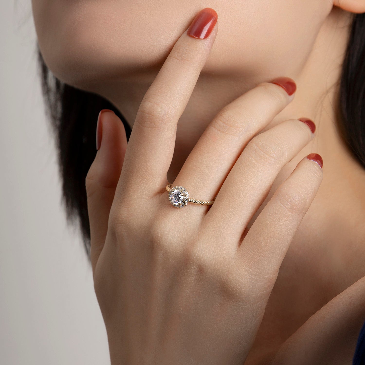 Round Cut Swirl Halo Twisted Moissanite Engagement Ring