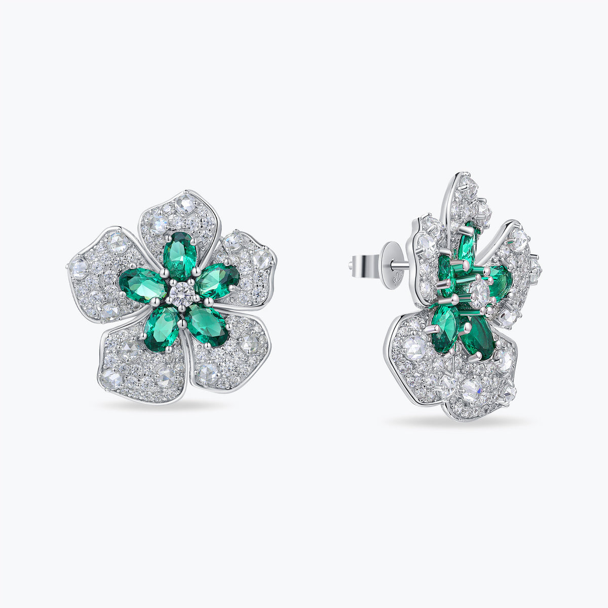 Dissoo®  Sterling Silver Emerald Stud Earrings