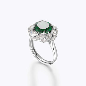 Classic Round Cut Emerald Halo Ring - dissoojewelry
