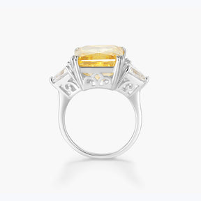 Dissoo® Emerald-cut Yellow Three Stone Ring - dissoojewelry